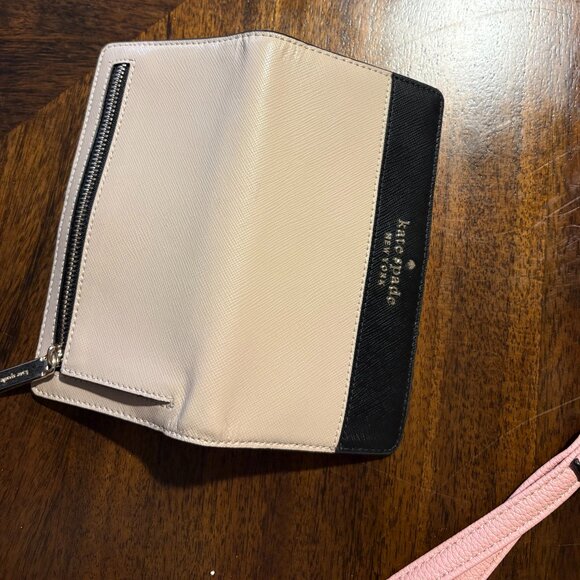 Kate Spade wallet - Picture 2 of 4